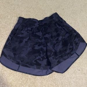 Lululemon Shorts 5 inch